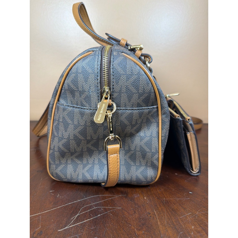 Michael Kors Signature Logo Satchel and Wallet Set Brown Tan Gold Hardware - Picture 4 of 15